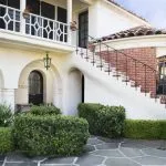Exterior photo of Shoreline Oral Surgery & Dental Implants in {CITY}